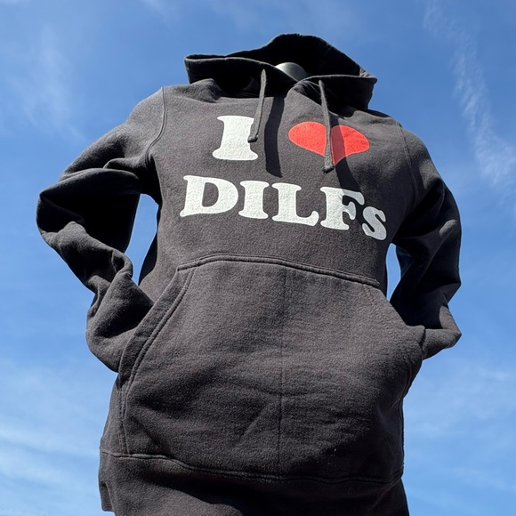 I ❤️ DILFs Jet Black Hoodie - Picture 3 of 9